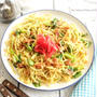 Curried Yakisoba with Scallion and Coconut Bacon小ネギとココナッツベーコンのカレー焼きそば