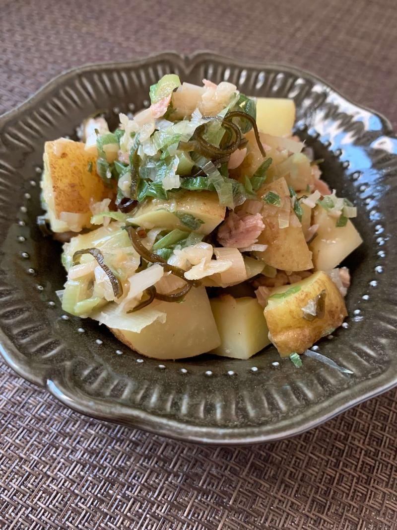 新じゃがとツナのわさぽん昆布和え