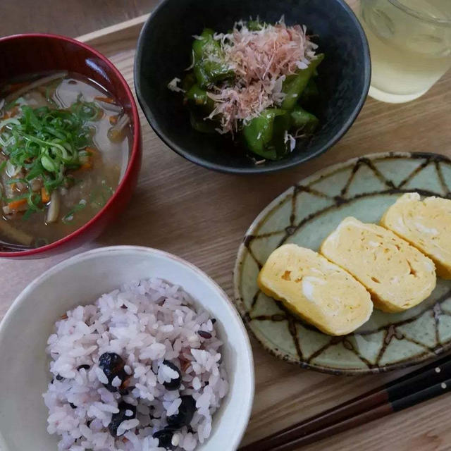 今日は和食の日