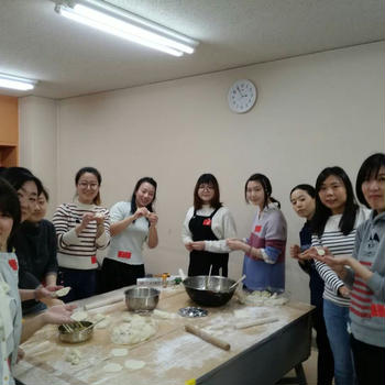 留学生と餃子つくり！！