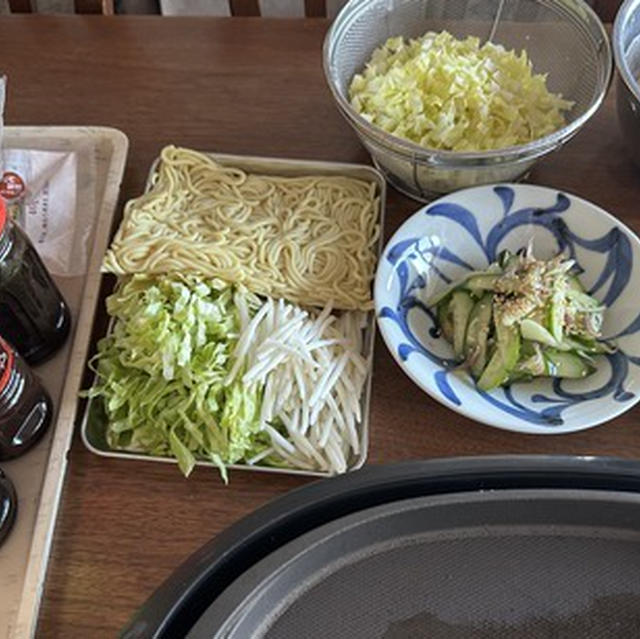 お好み焼きと焼きそば
