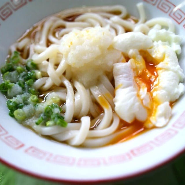 柚子みどれ冷やしうどん＆今シーズンマストな膝丈でもロングでもない大人丈が新鮮な清楚バランス膝下からの細い部分だけを見せる事で細見え効果が絶大なんです