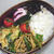 カレーチンジャオロース弁当。座布団を使うにゃんこ