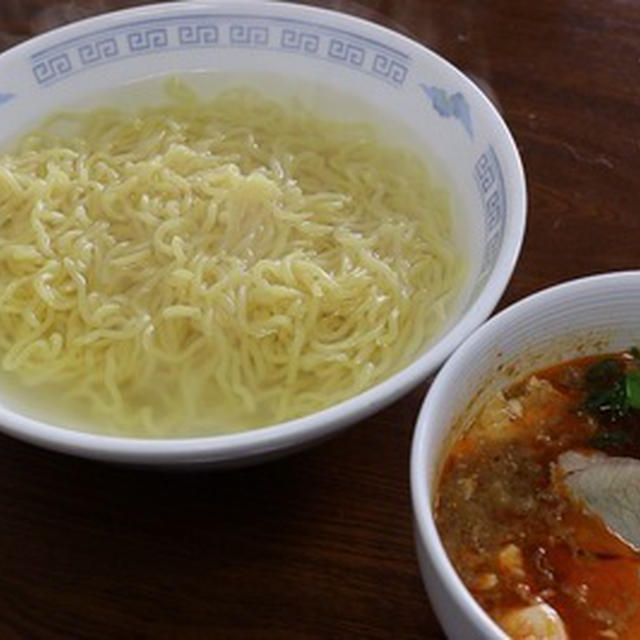 昼ごはんに「スンドゥブつけ麺」