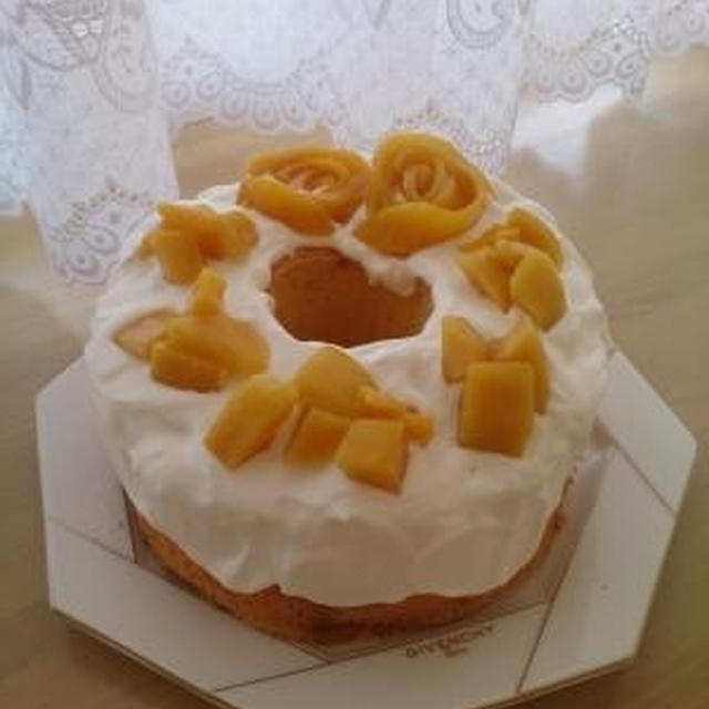 マンゴーの米粉シフォンケーキ♪全粒粉食パン♪