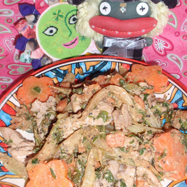 豚肉とセロリのオイマヨ炒め＆ジャガ芋とセロリのヴィネガーサラダ（お家カフェ）
