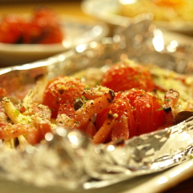 ＫＢＴ（キノコ・ベーコン・ミニトマト）のチーズ焼き