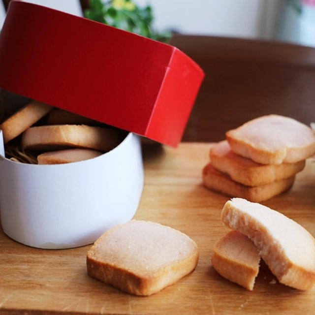 サクホロっ♡いちごの焼きチョコクッキーレシピ