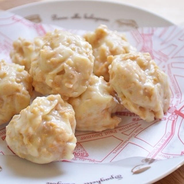 材料2つだけ！簡単「ホワイトチョコクランチ」