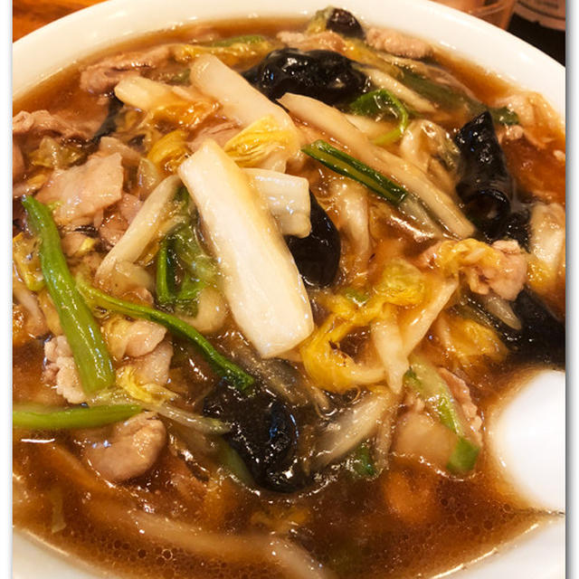 肉そばを啜り、ビールを飲む　〜茅ヶ崎・横濱飯店〜