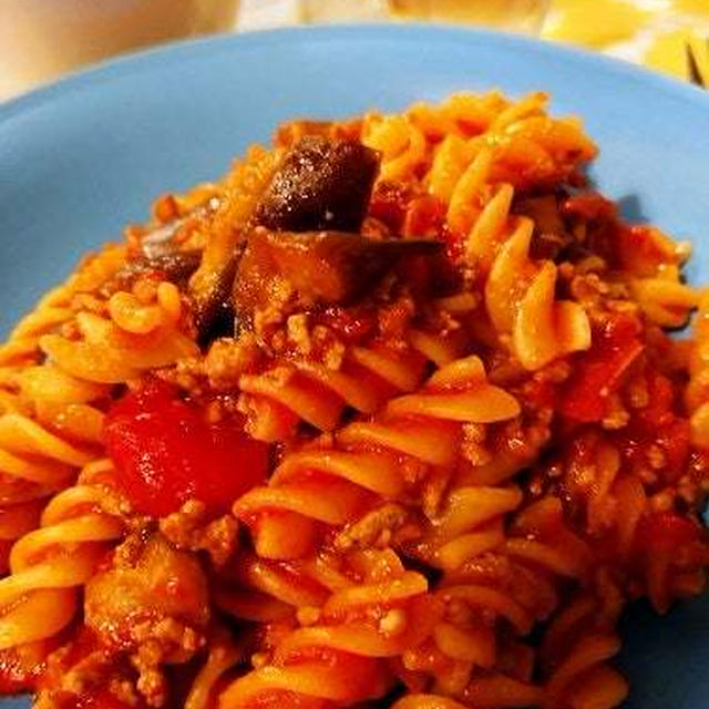 ひと鍋パスタ(トマト＆ひき肉)　One pot pasta(tomato＆mince pork)