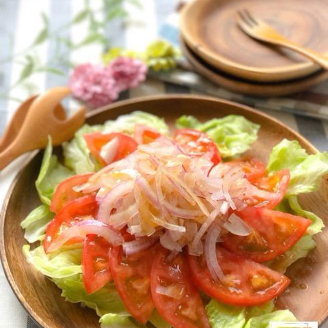 【レシピ】トマトとアーリーレッドの簡単サラダ