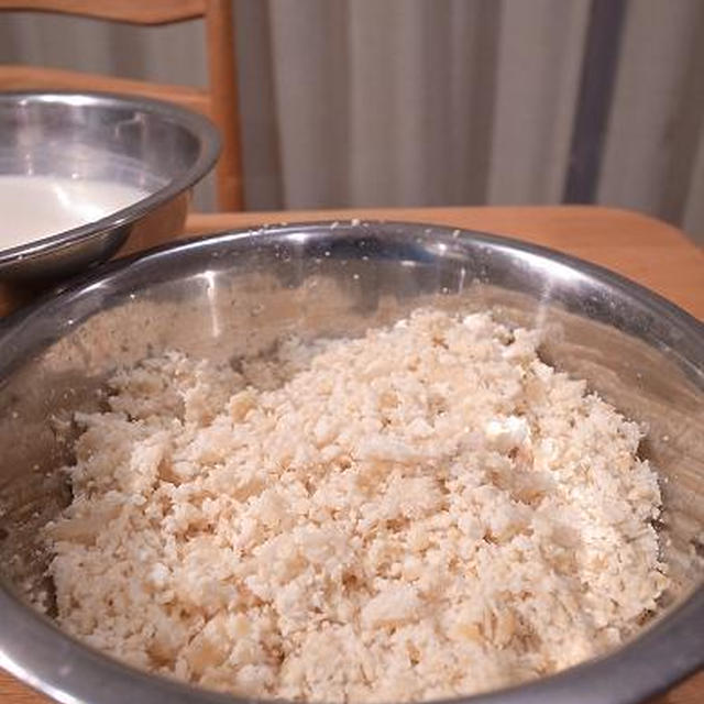 実はとっても簡単！自家製おから、豆乳作り｜映画「うまれる」３周年パーティー