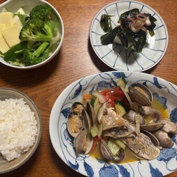 真鯛とアサリのアクアパッツァ