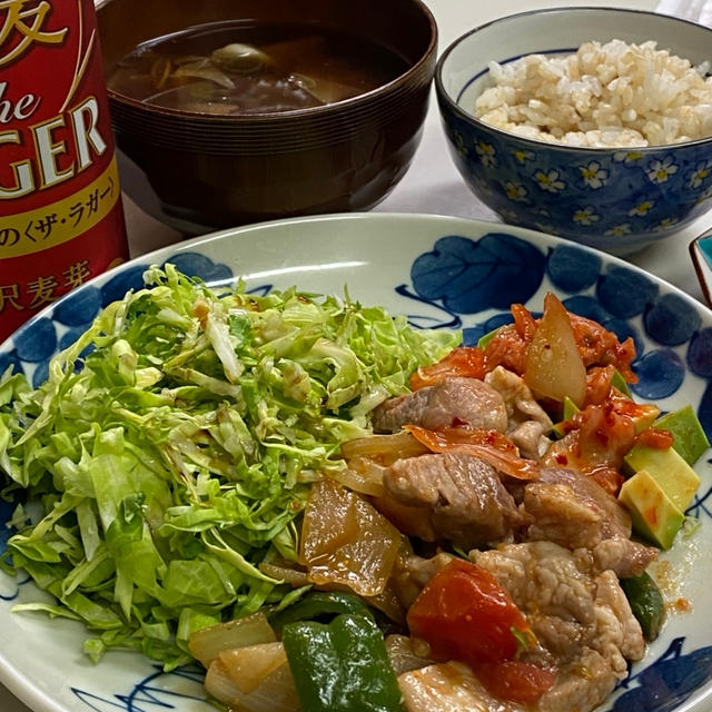 My夜ごはん☆豚肉トマト焼き&サバ缶和え♪