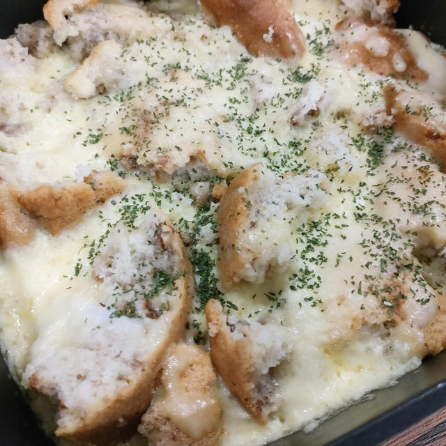 今朝の朝ごはん(^^)残ったパンをリメイク＼(^o^)／