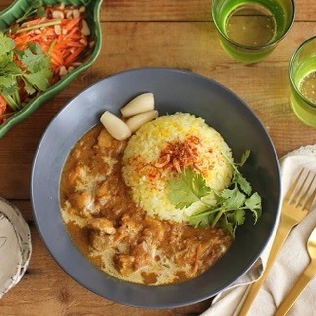チキンカレーとソムタム献立♪