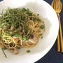 ニンニク醤油のきのこパスタでブランチ。