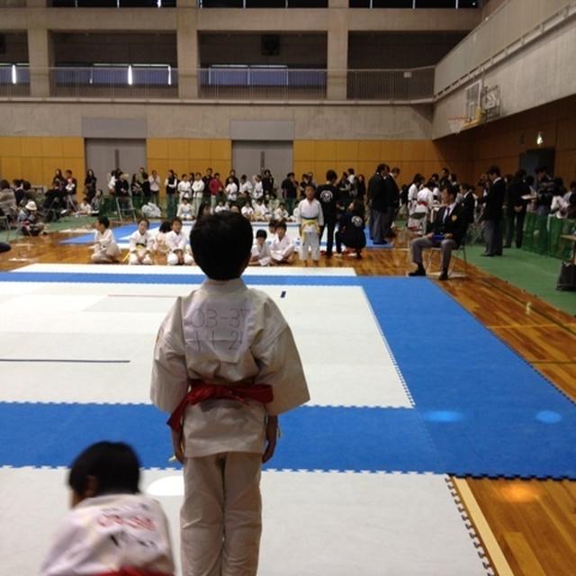 兄弟の空手の試合に涙でした。