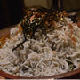 ポドル ピスタチオオイル ひよこ豆と根菜の素揚げサラダポドル ピスタチオオイルでサツマ...