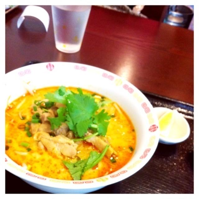 イエローカレーヌードル