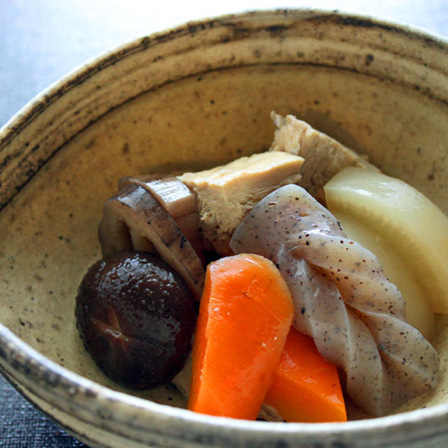 丁寧に☆自家製高野豆腐と煮物