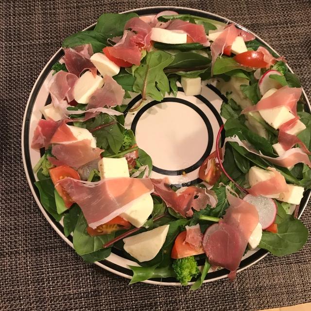 生パスタでカルボナーラ。