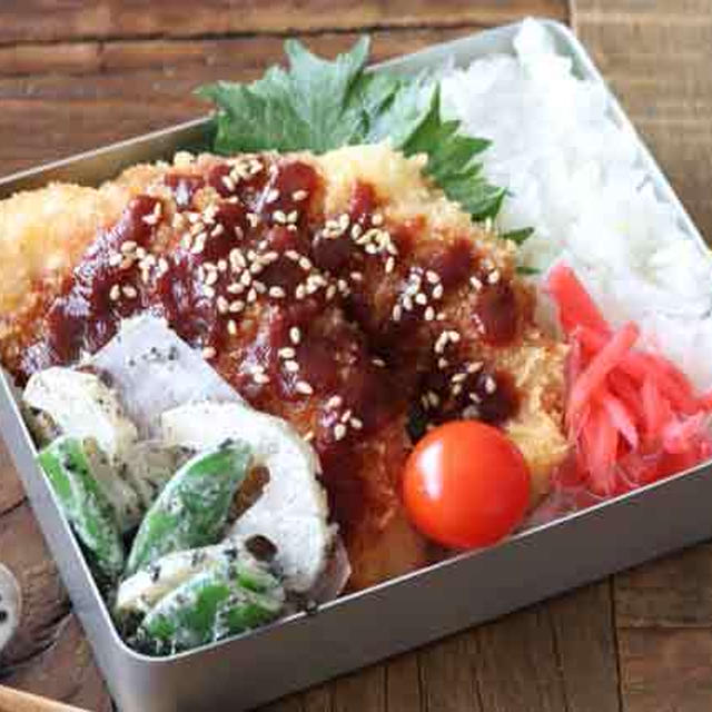シンプルにこれがおいしい！鶏ささみのチキンカツ弁当