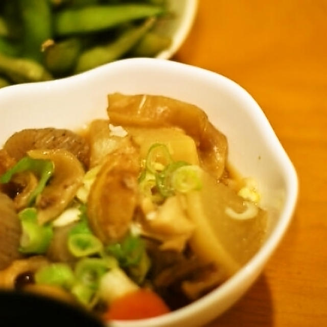 牛すじ煮込み