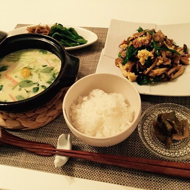 豚玉ニラ炒めとか