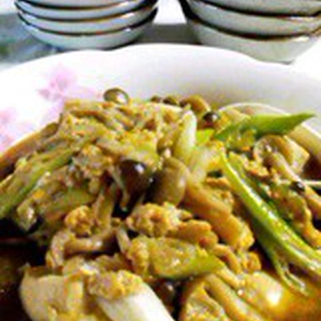 【　やまがたんさんの豆腐とキノコのすき焼き煮　】