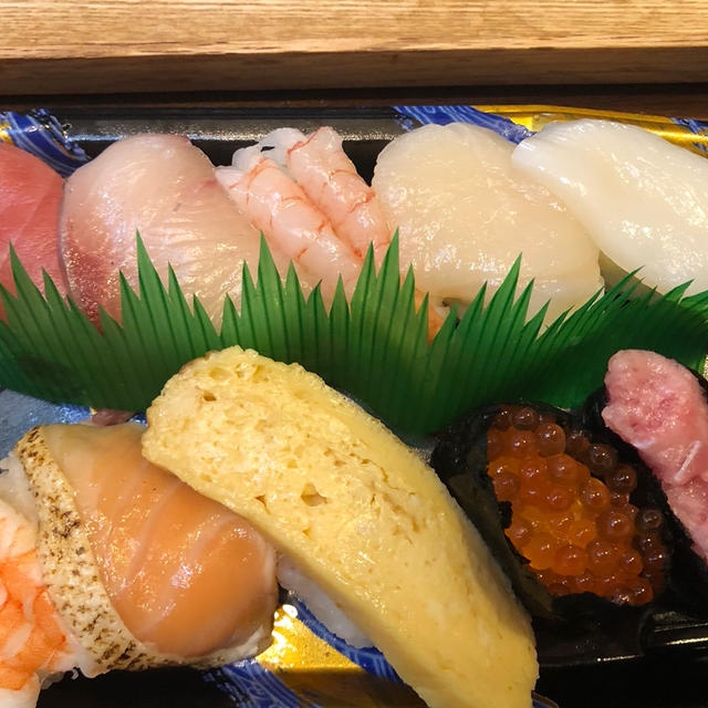 全国初！スシローテイクアウト専門店　行ったよ　JR芦屋駅改札前に期間限定10月末までJOPEN