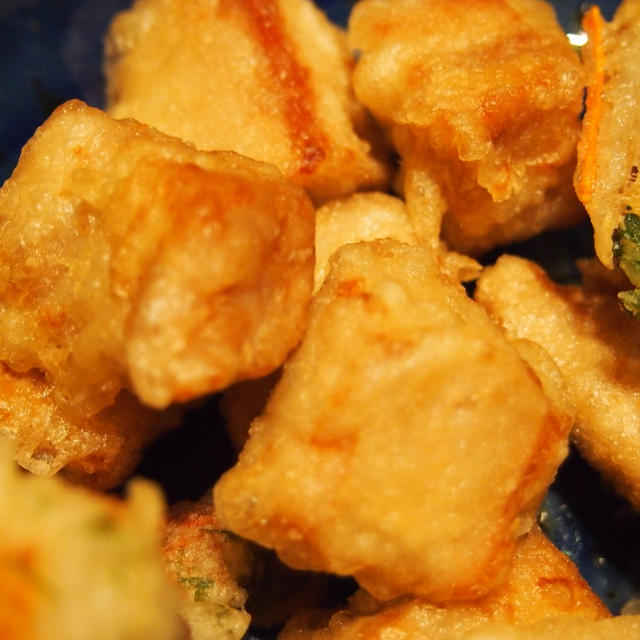 まぐろの天ぷらと野菜のかき揚げ
