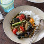 夏野菜で暑い夏を乗り切る！野菜を食べるドライカレー