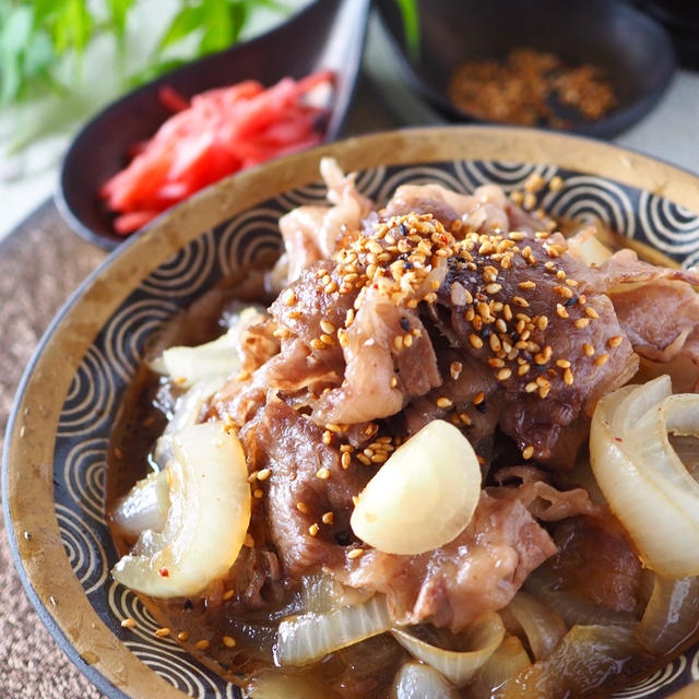 【牛コマ200gで4人分】牛肉とたっぷり新玉ねぎの甘辛煮#作り置き