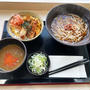 ミニかつ丼セット(温)にカレールーを追加して食べる（番外編）〜ゆで太郎〜
