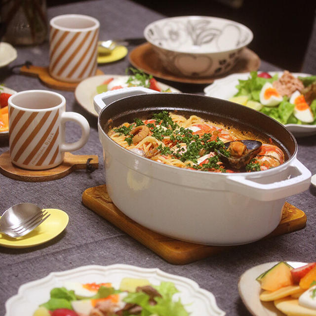 【献立】ブイヤベースパスタとフルーツパンケーキと。～クリスマス会の残党を一掃ご飯～