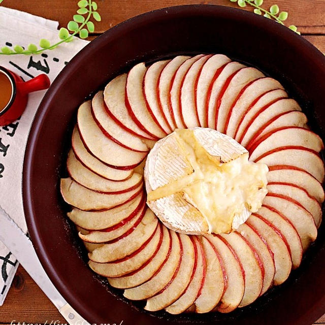 フライパン１つで焼くだけ！カマンベールアップルパンケーキ【cotta掲載】#サーモスフライパン