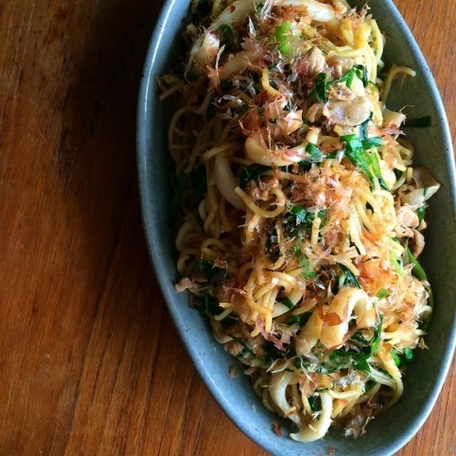 イカと小松菜で焼きそば