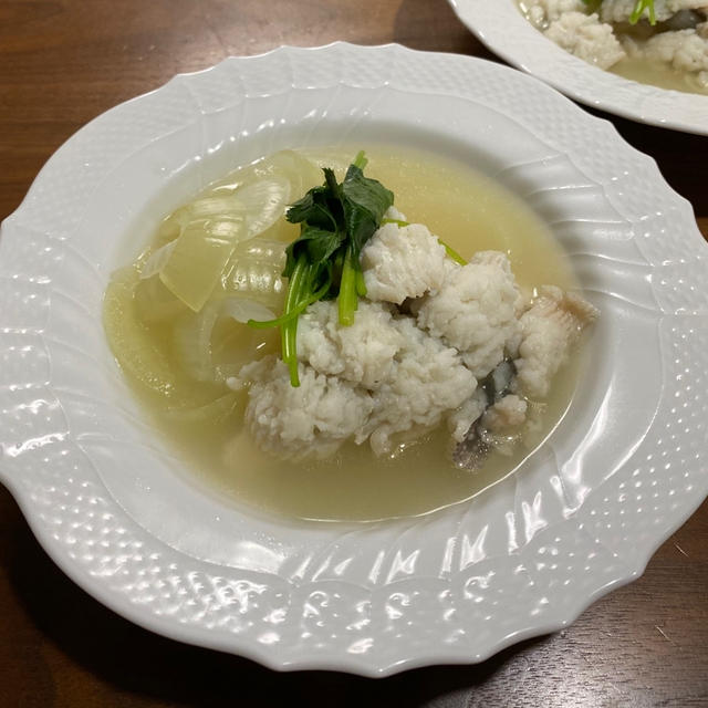 煎り酒で調味の鱧の鍋仕立て