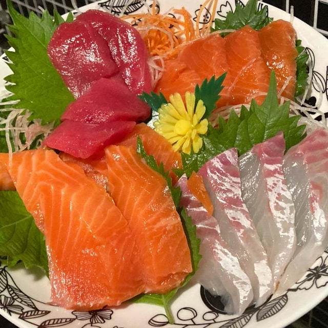 久しぶりのお刺身だ〜♪