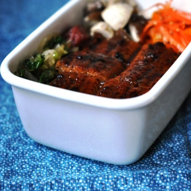 うな丼弁当。