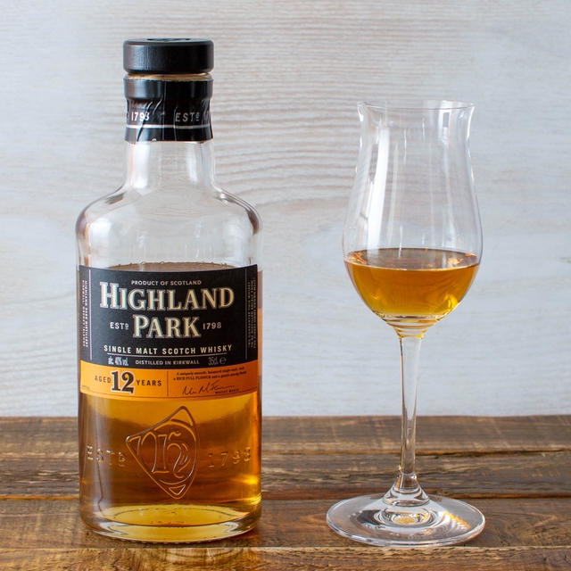 スコッチウイスキー / HIGHLAND PARK AGED 12 YEARS alc. 40% vol.