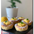 自宅レモン少しだけ収穫して使用で～レモンカードの爽やかな成型パン!! by pentaさん