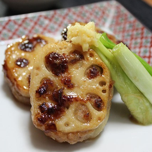 生姜風味のレンコンはさみ焼き