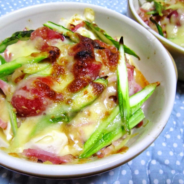 [超簡単！！]　絹豆腐とお麩の味噌チーズグラタン