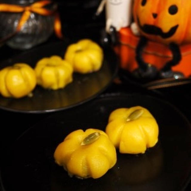ハロウィン仕様のかぼちゃ白玉＊
