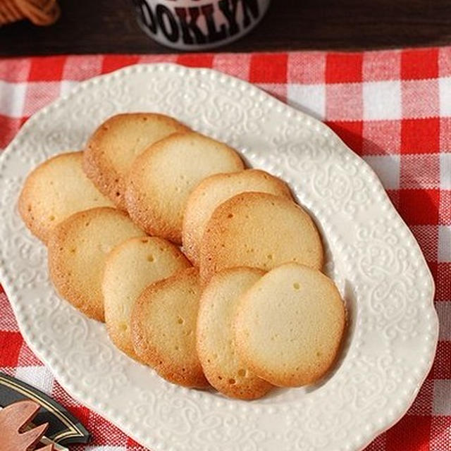 余った卵白活用♪材料４つのラングドシャクッキー