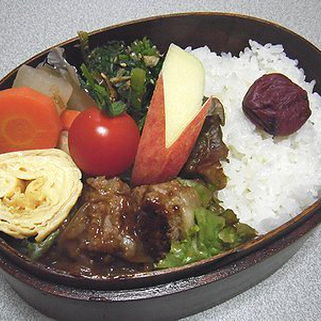朝からハンバーグ弁当