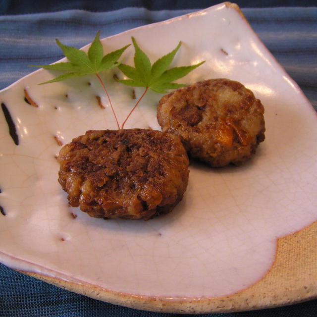 味噌そぼろを使って・・・味噌そぼろのじゃが餅